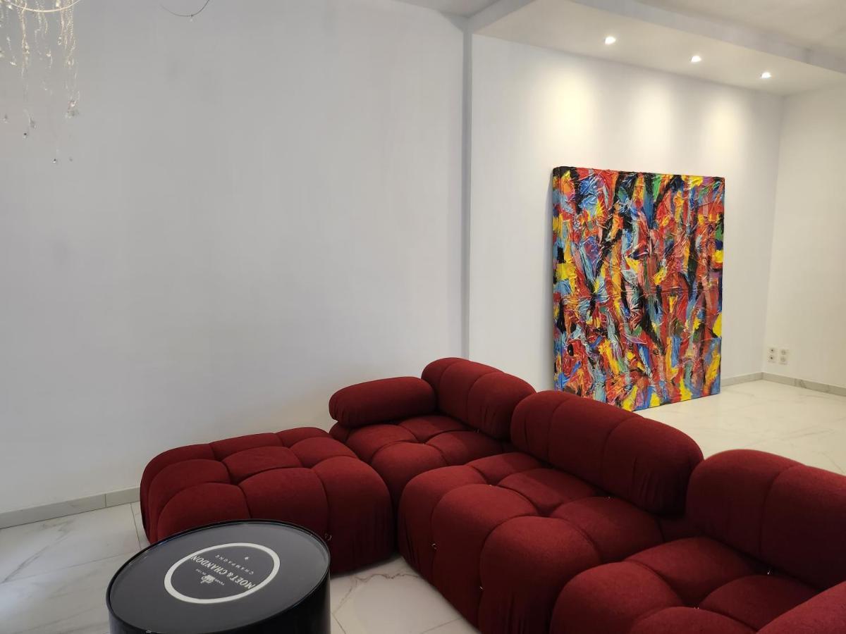 Maison Face A L'Abbaye D'Hautvillers - 2 Bedrooms 2 Bathrooms, Parking Εξωτερικό φωτογραφία