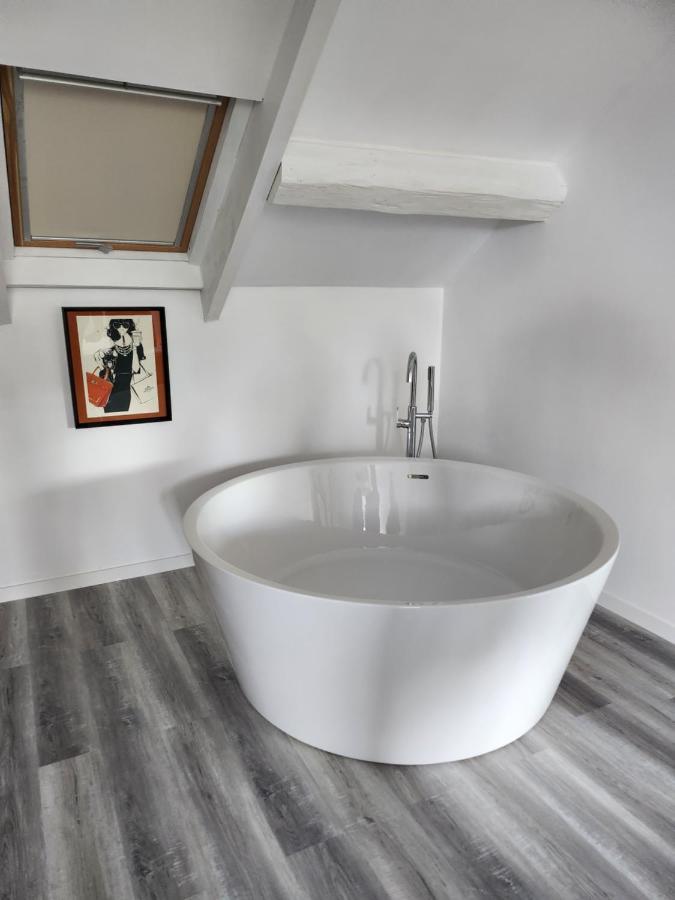 Maison Face A L'Abbaye D'Hautvillers - 2 Bedrooms 2 Bathrooms, Parking Εξωτερικό φωτογραφία