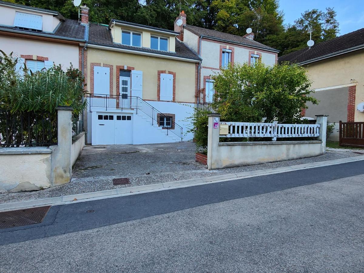 Maison Face A L'Abbaye D'Hautvillers - 2 Bedrooms 2 Bathrooms, Parking Εξωτερικό φωτογραφία
