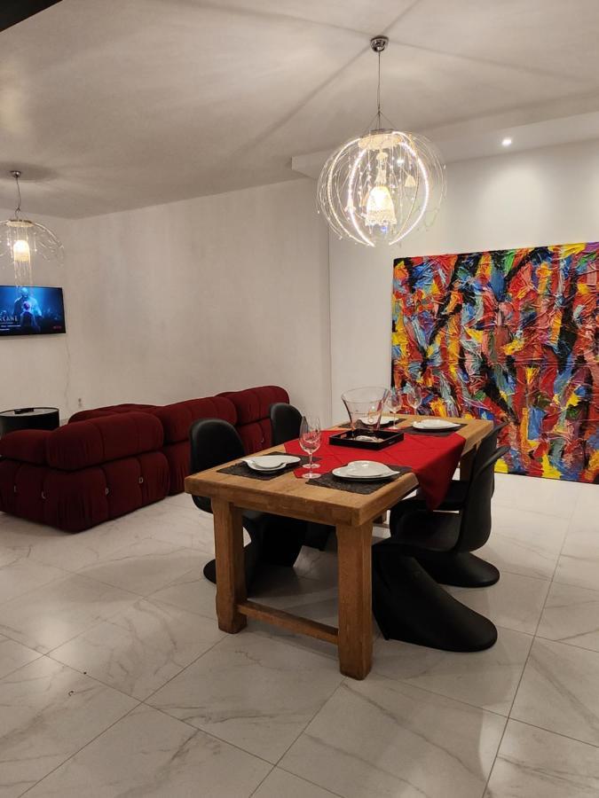 Maison Face A L'Abbaye D'Hautvillers - 2 Bedrooms 2 Bathrooms, Parking Εξωτερικό φωτογραφία